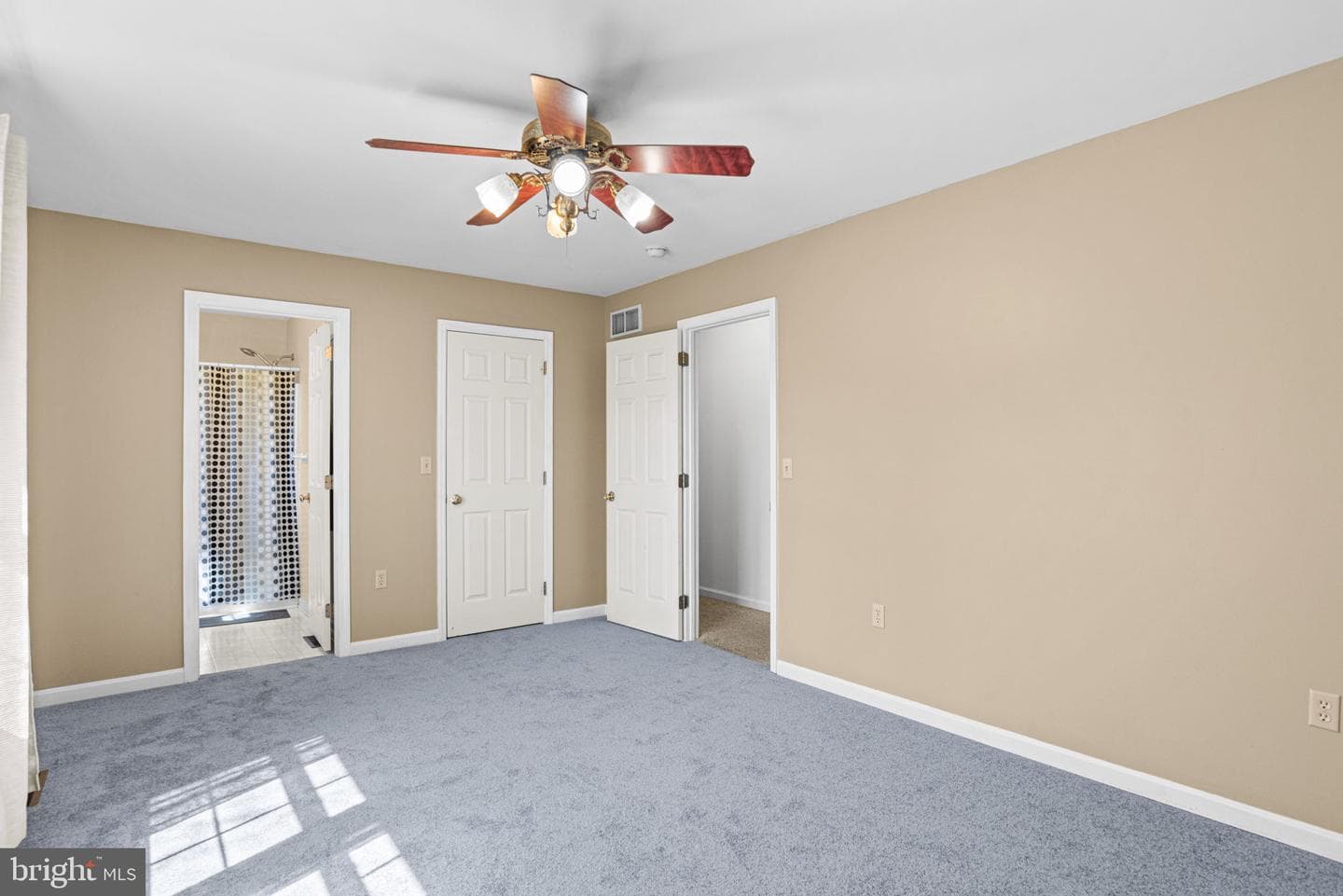 138 Westgate Dr photo 24