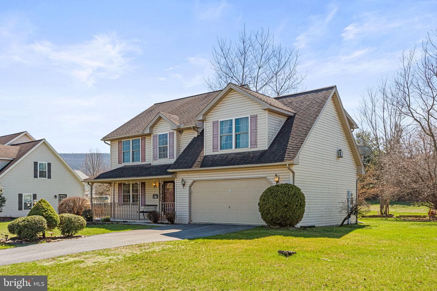 138 Westgate Dr photo 3