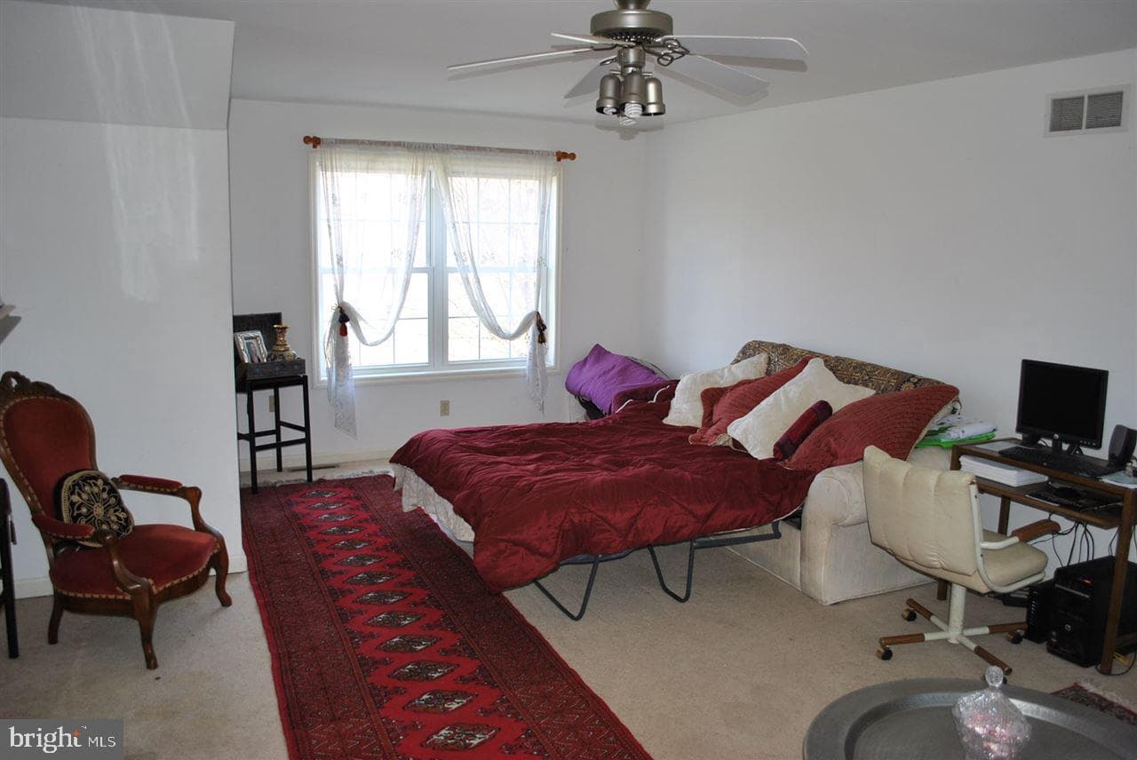 138 Westgate Dr photo 30