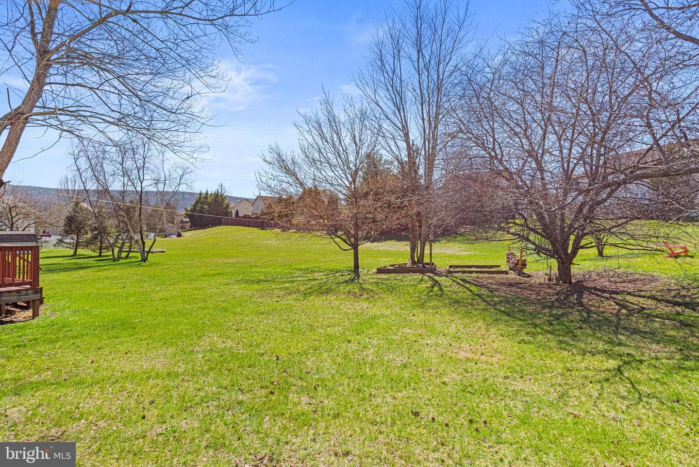 138 Westgate Dr photo 7