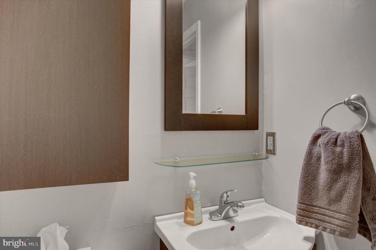 483 Delancey Court photo 14