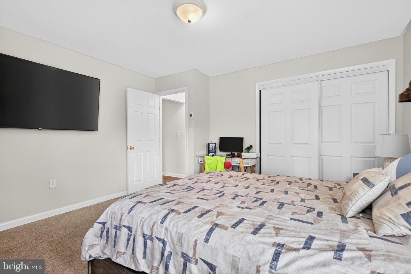 12 White Birch Avenue photo 17