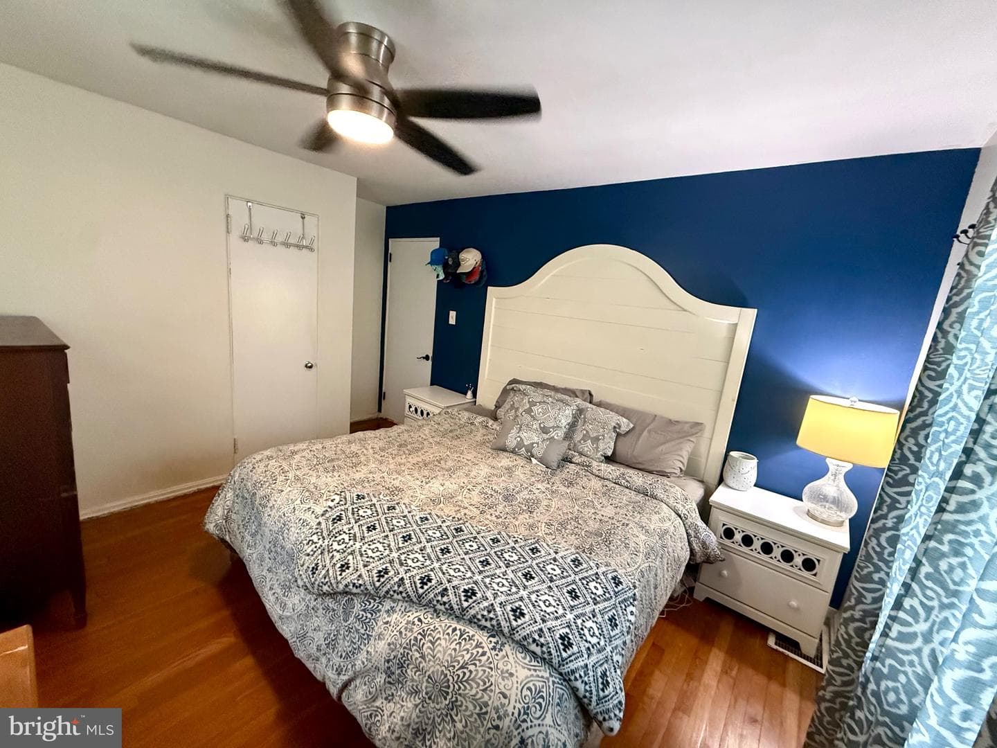 1294 Warwick Road photo 8