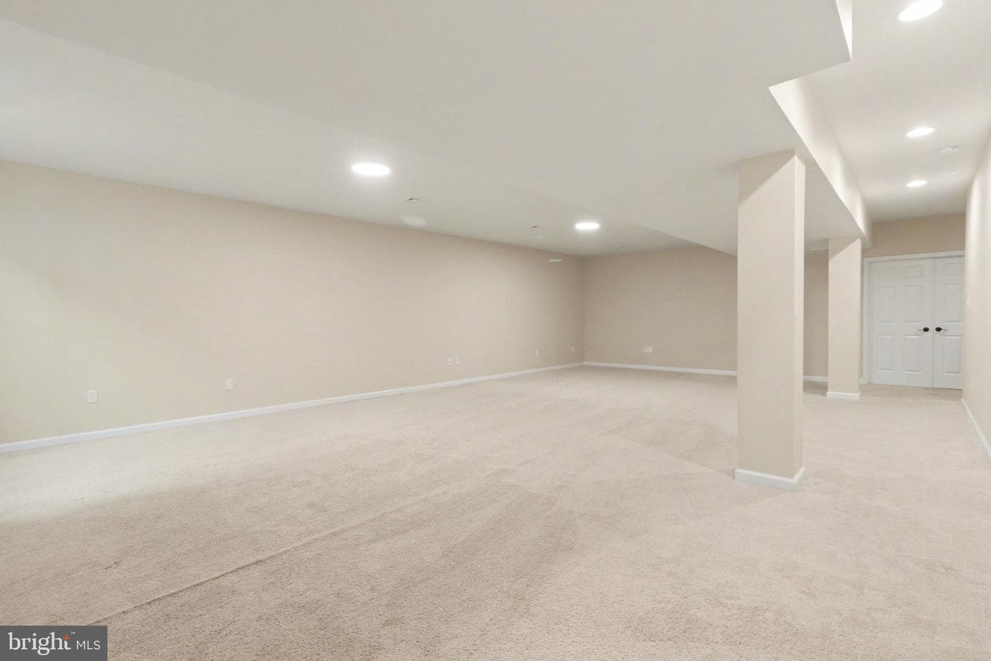 1405 Summit Way photo 41