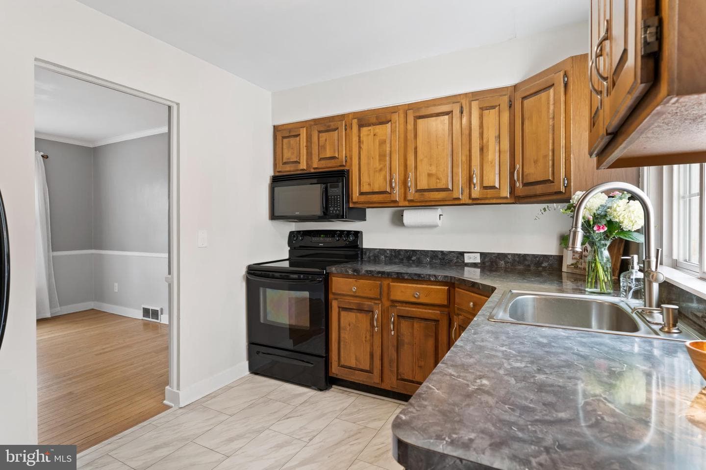 1607 Chatham Road photo 17