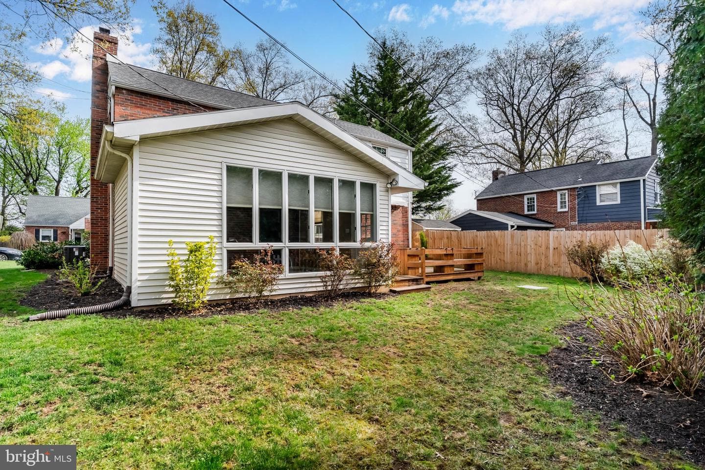 1607 Chatham Road photo 5