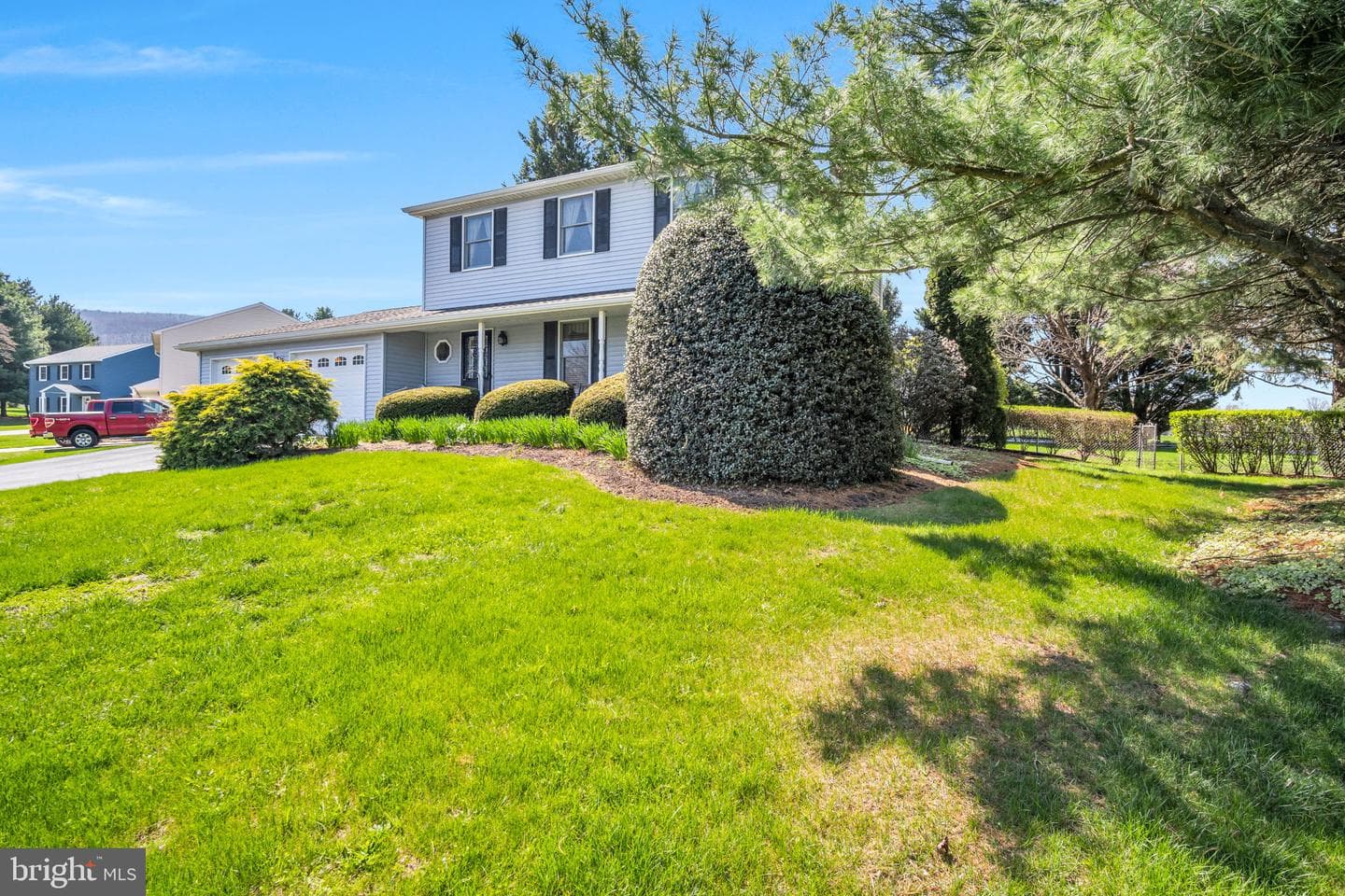 104 Ian Drive photo 34