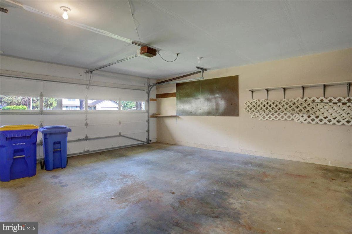 9 Shady Lane photo 16
