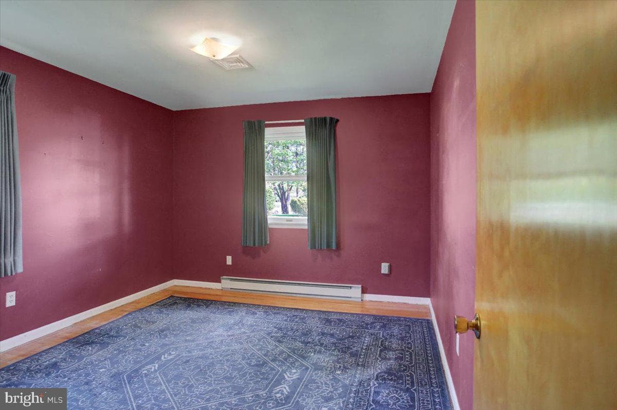 9 Shady Lane photo 20