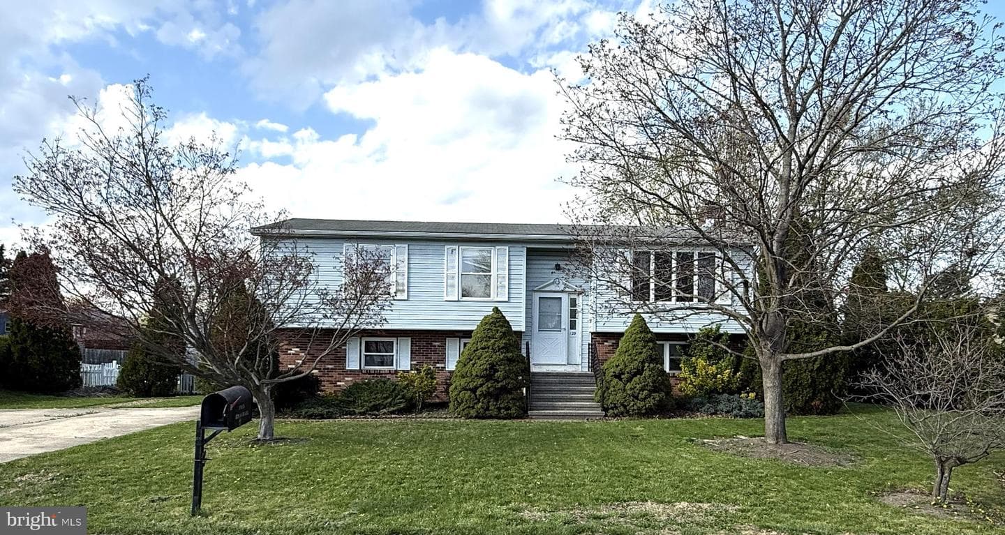 129 Darr Avenue