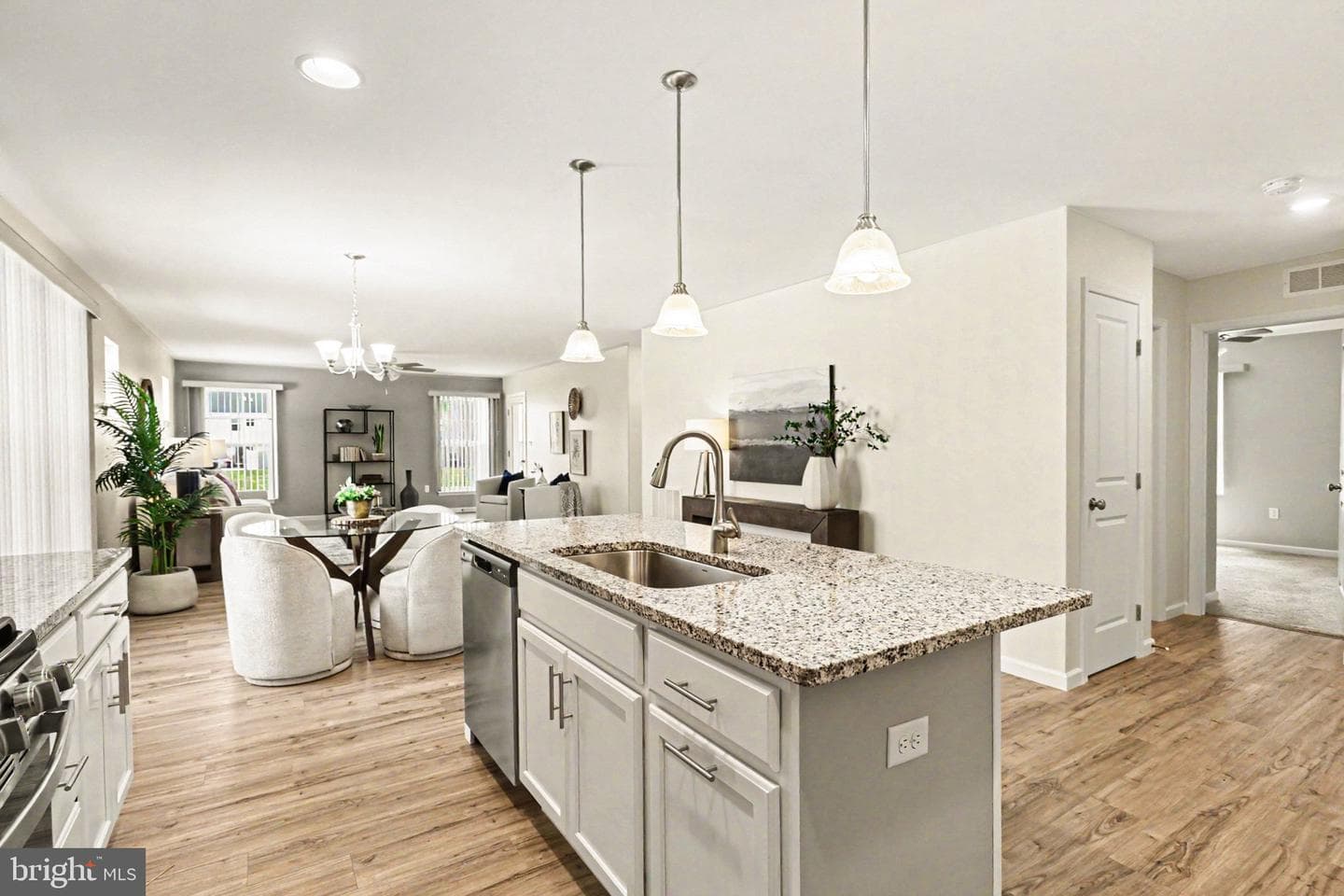 936 W North Street photo 13