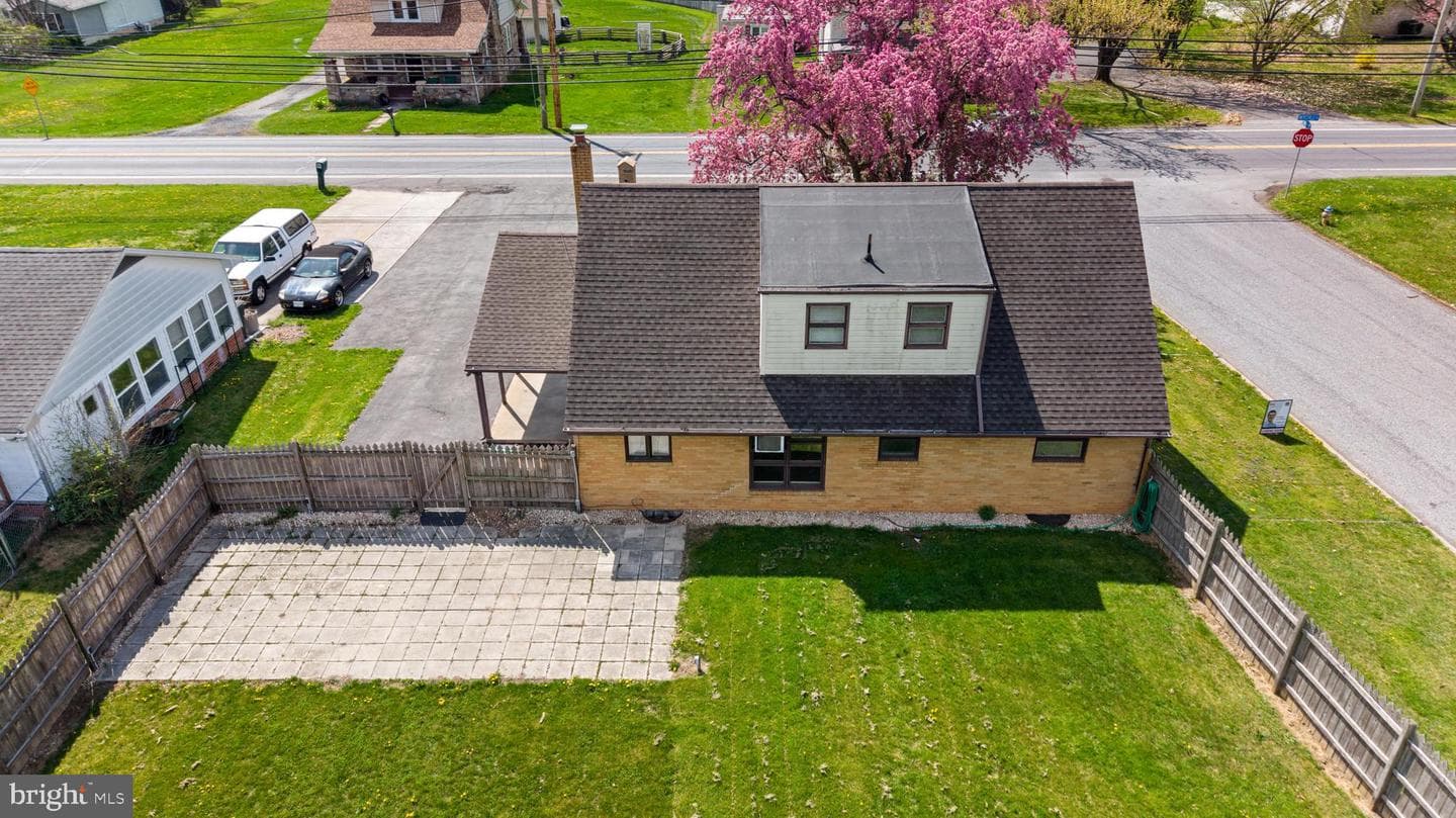917 Wertzville Road photo 38