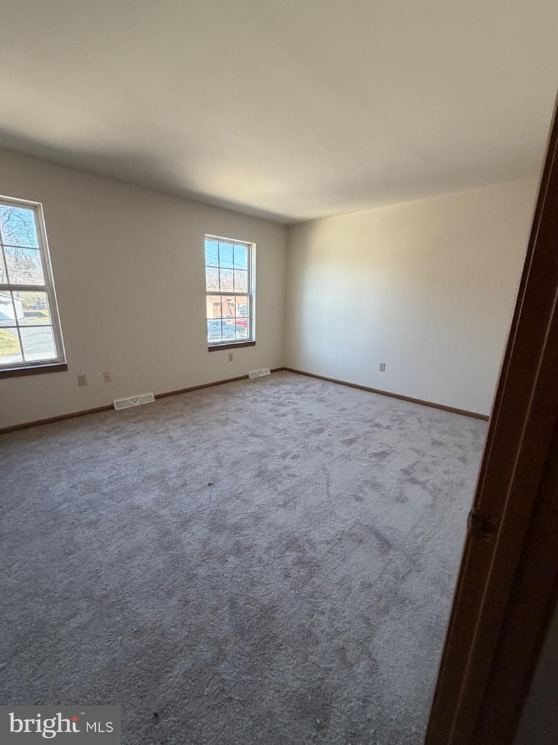 1006 Rebecca Street photo 3