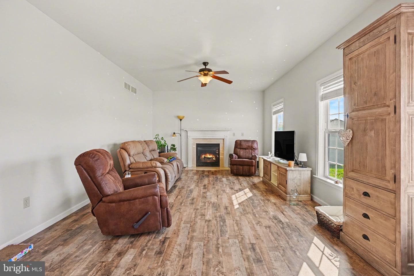 5 Over View photo 2