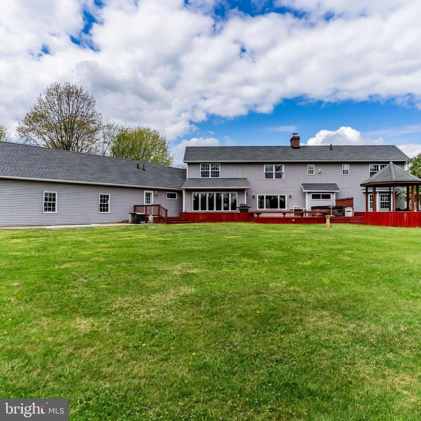 240 N Old Stonehouse Road, Carlisle