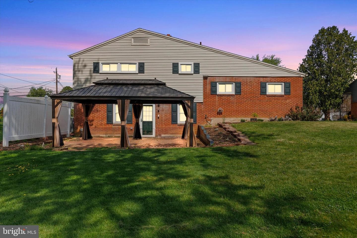 20 Kensington Drive photo 26