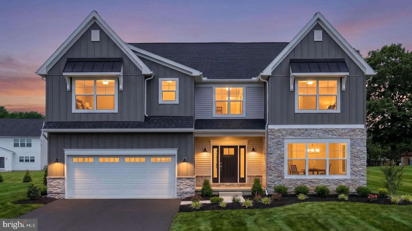 104 Devonshire Terrace, Mechanicsburg