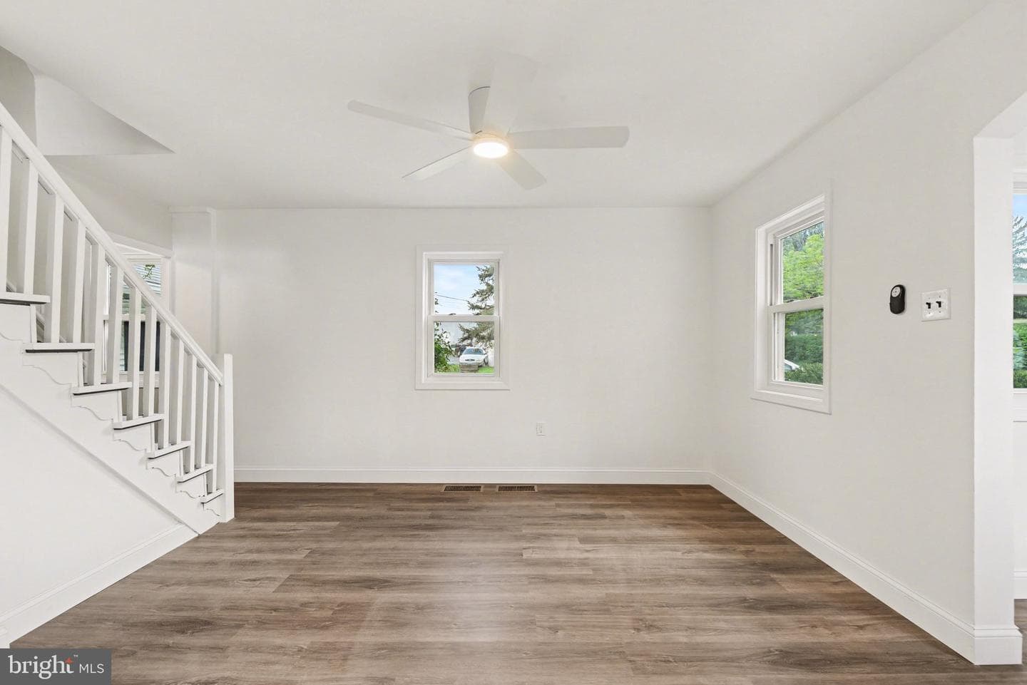 67 Fairfield St photo 4