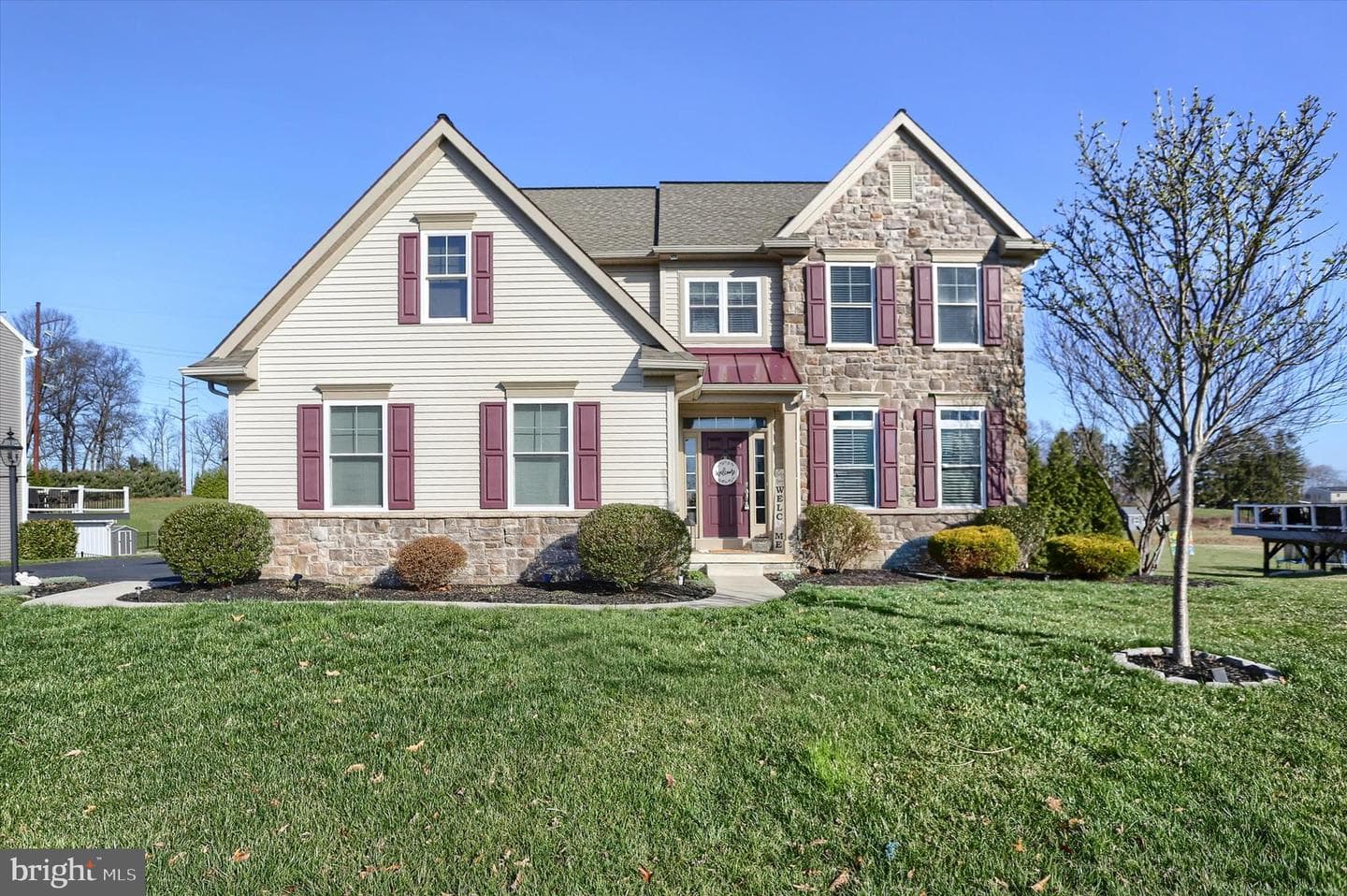 1520 Zestar Drive photo 2