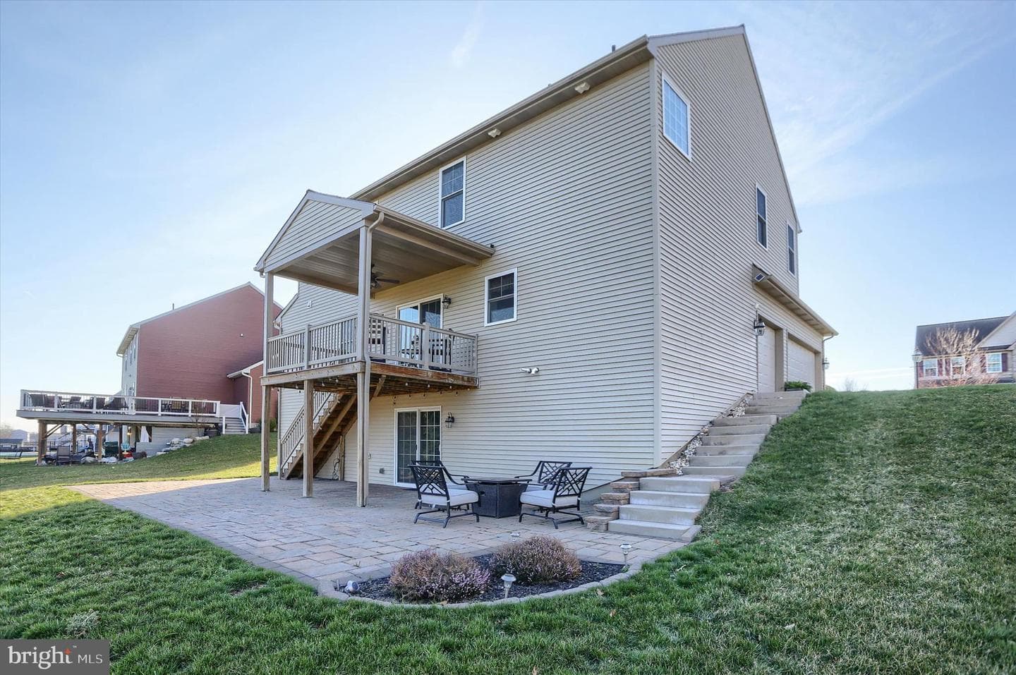 1520 Zestar Drive photo 3
