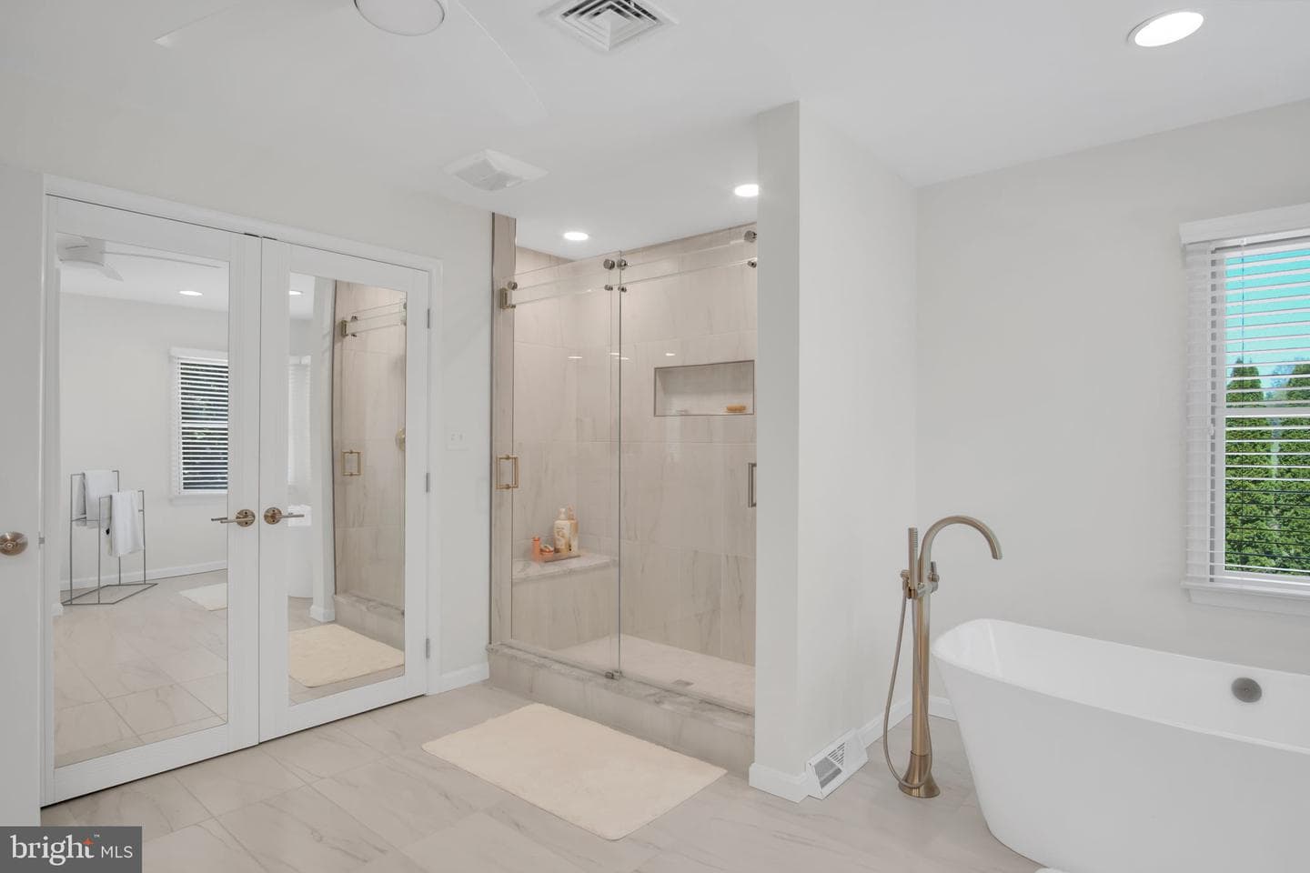 1223 Hillside Drive photo 22