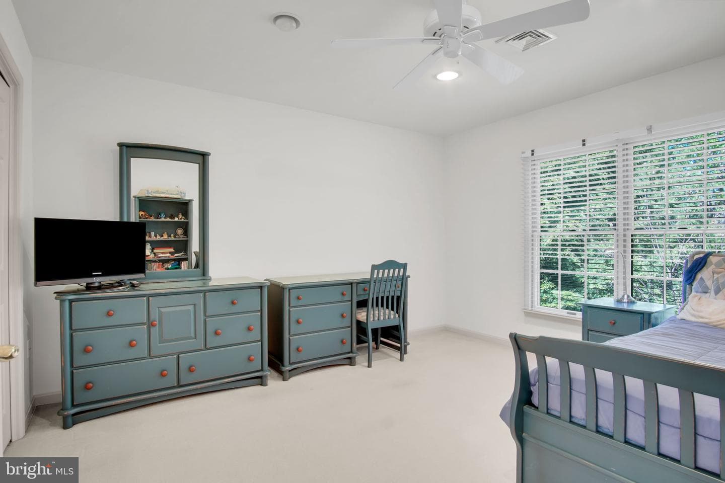 1223 Hillside Drive photo 25