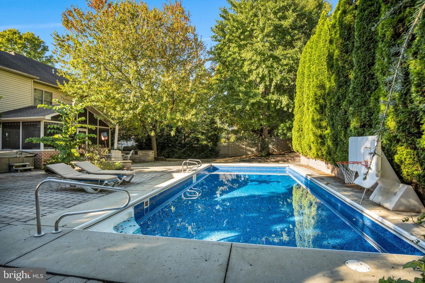 1223 Hillside Drive photo 48