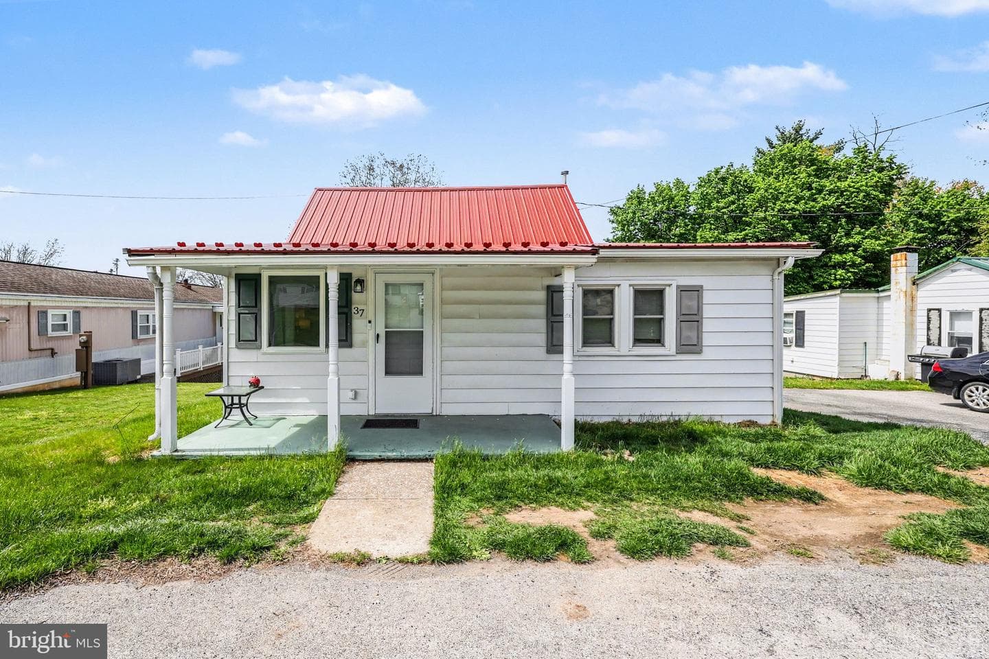 37 Mountain Street
