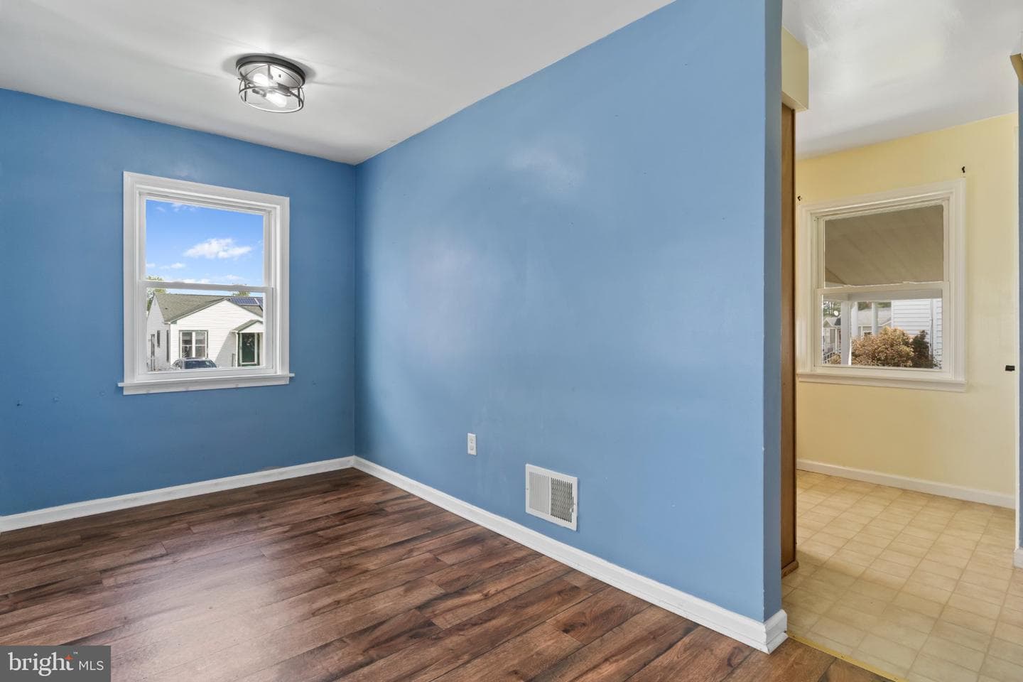 1303 Kingsley Road photo 4