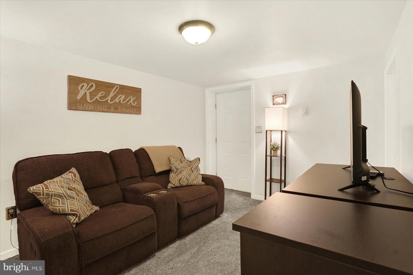 803 Dunbar Road photo 33