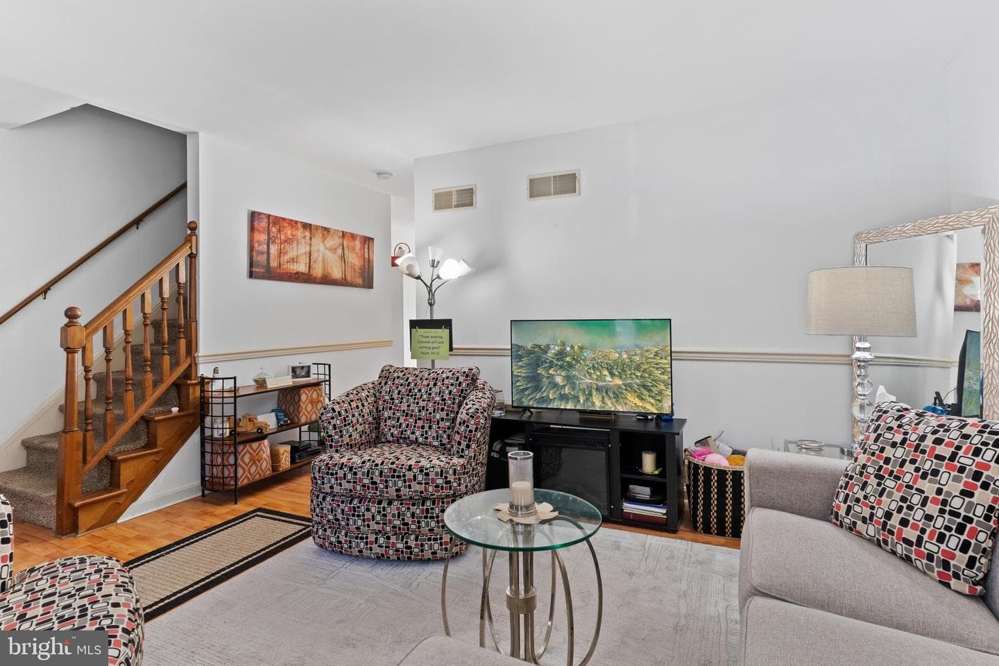 654 Park Ridge Drive photo 4