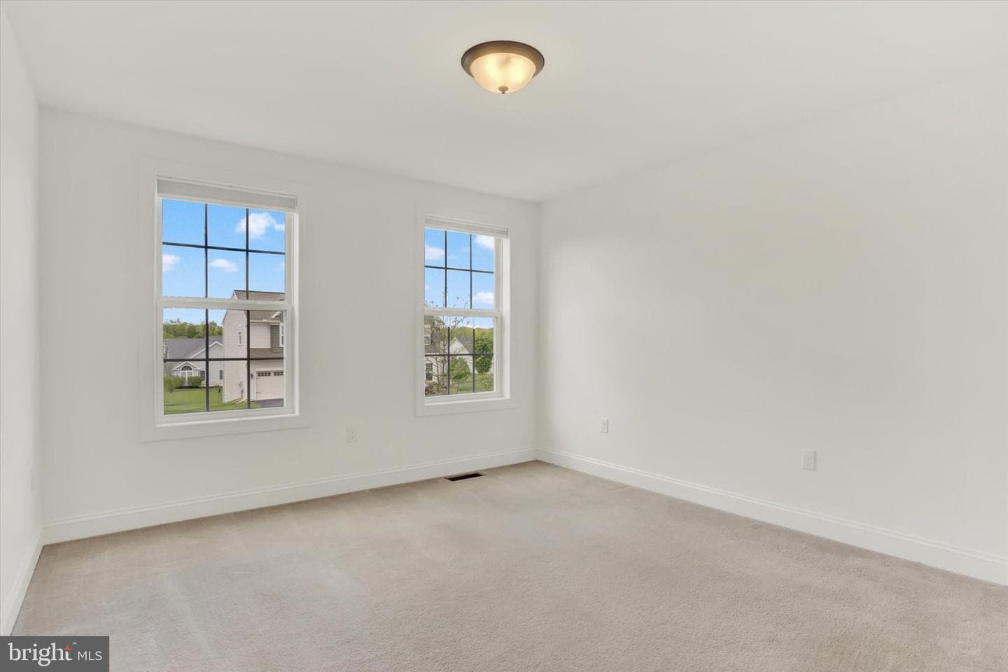43 Danbury Drive photo 22