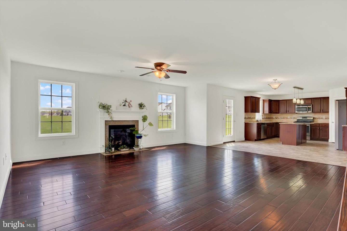 43 Danbury Drive photo 4