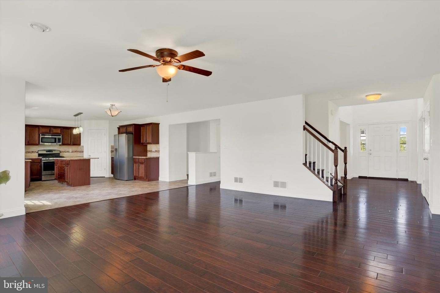 43 Danbury Drive photo 5
