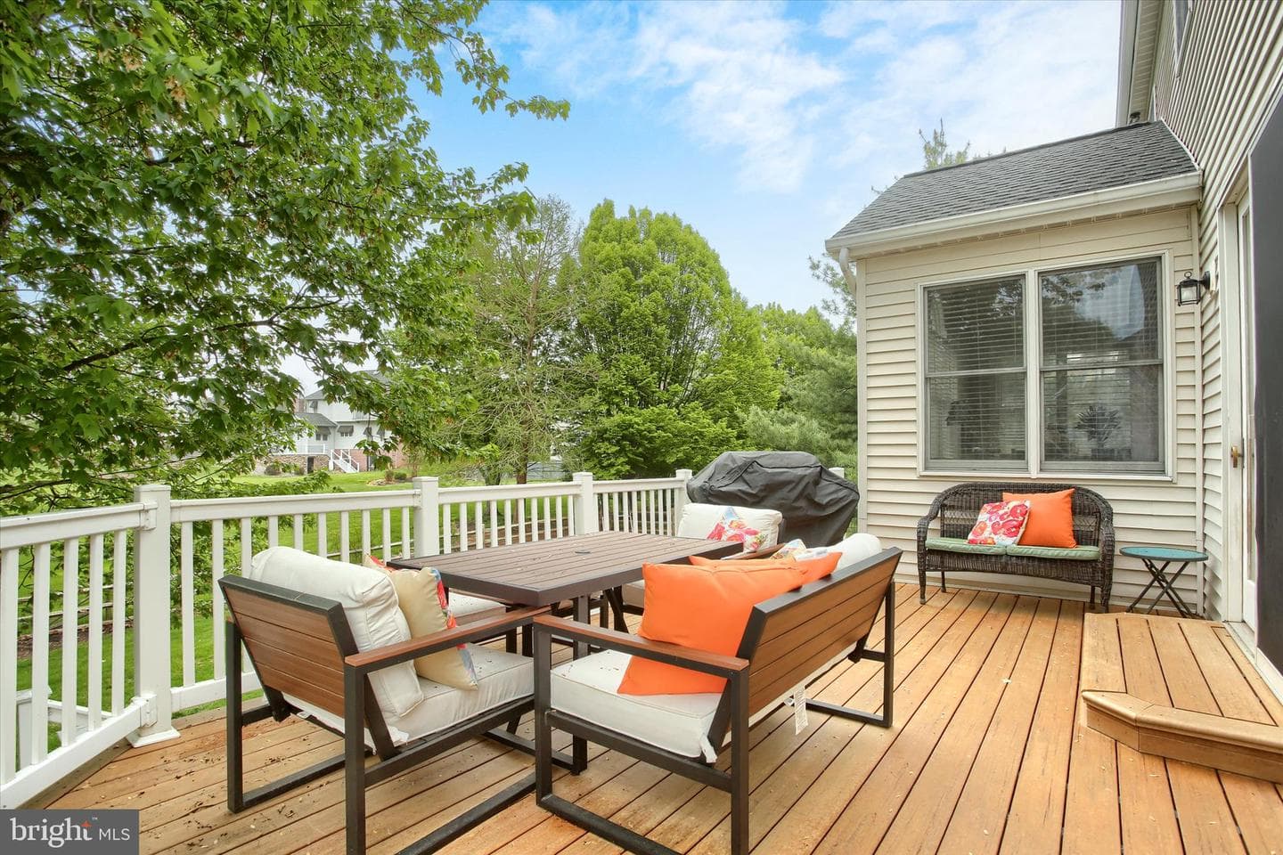 328 E Meadow Drive photo 40