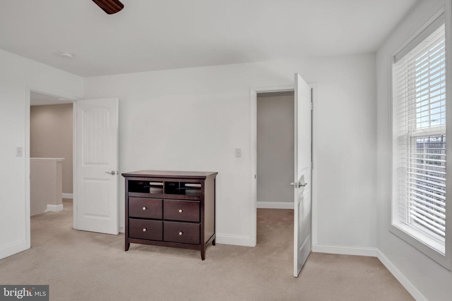 52 Danbury Drive photo 31