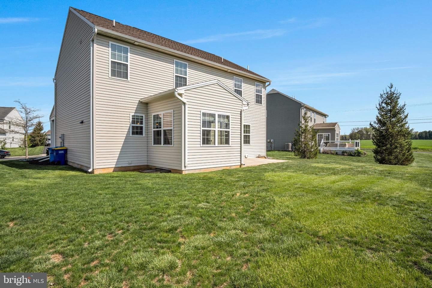 52 Danbury Drive photo 55