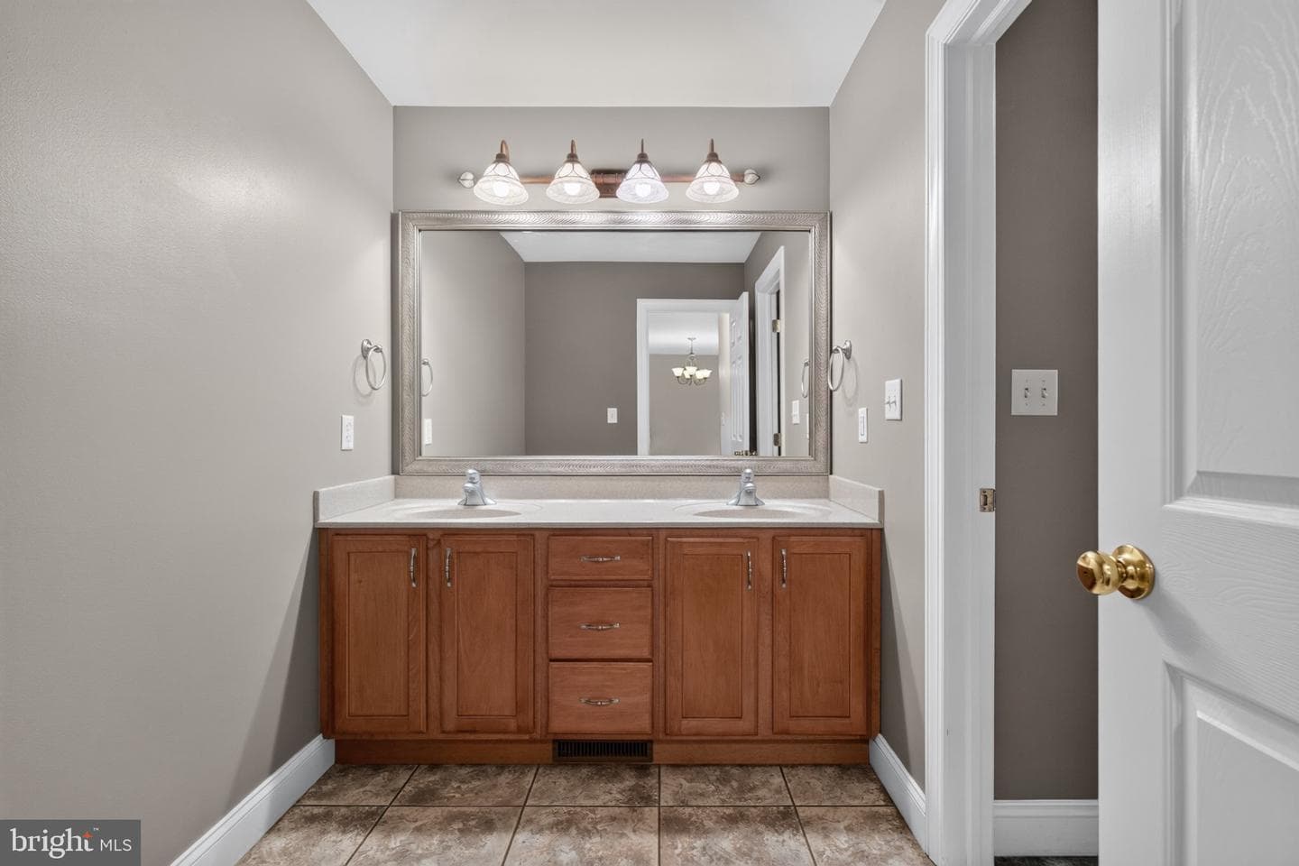 103 Pin Oak Court photo 19