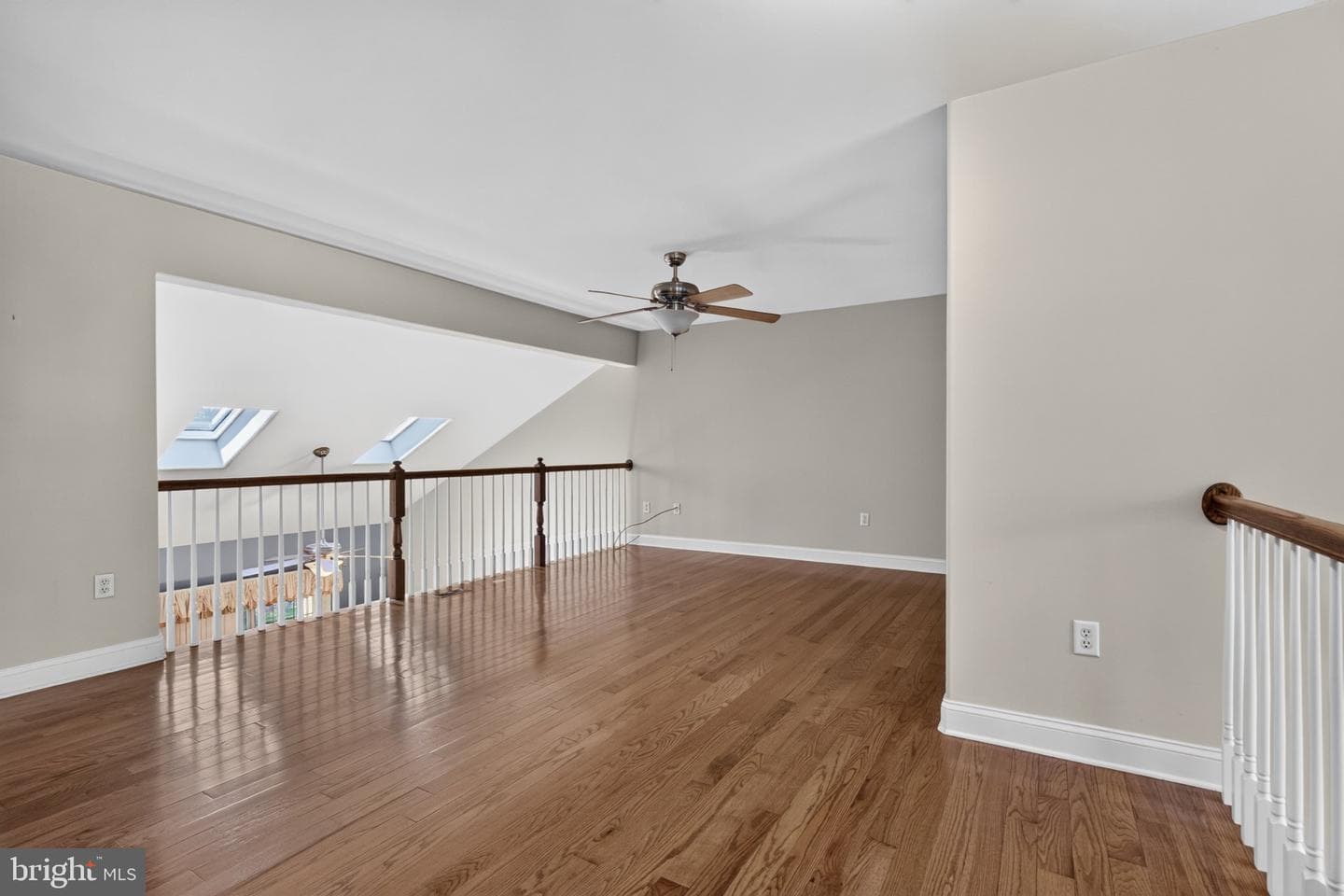 103 Pin Oak Court photo 28
