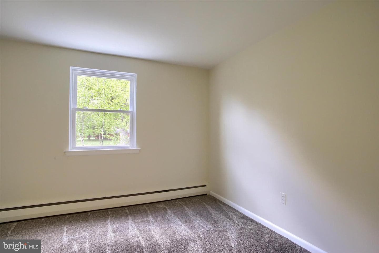 416 Allendale Way photo 17
