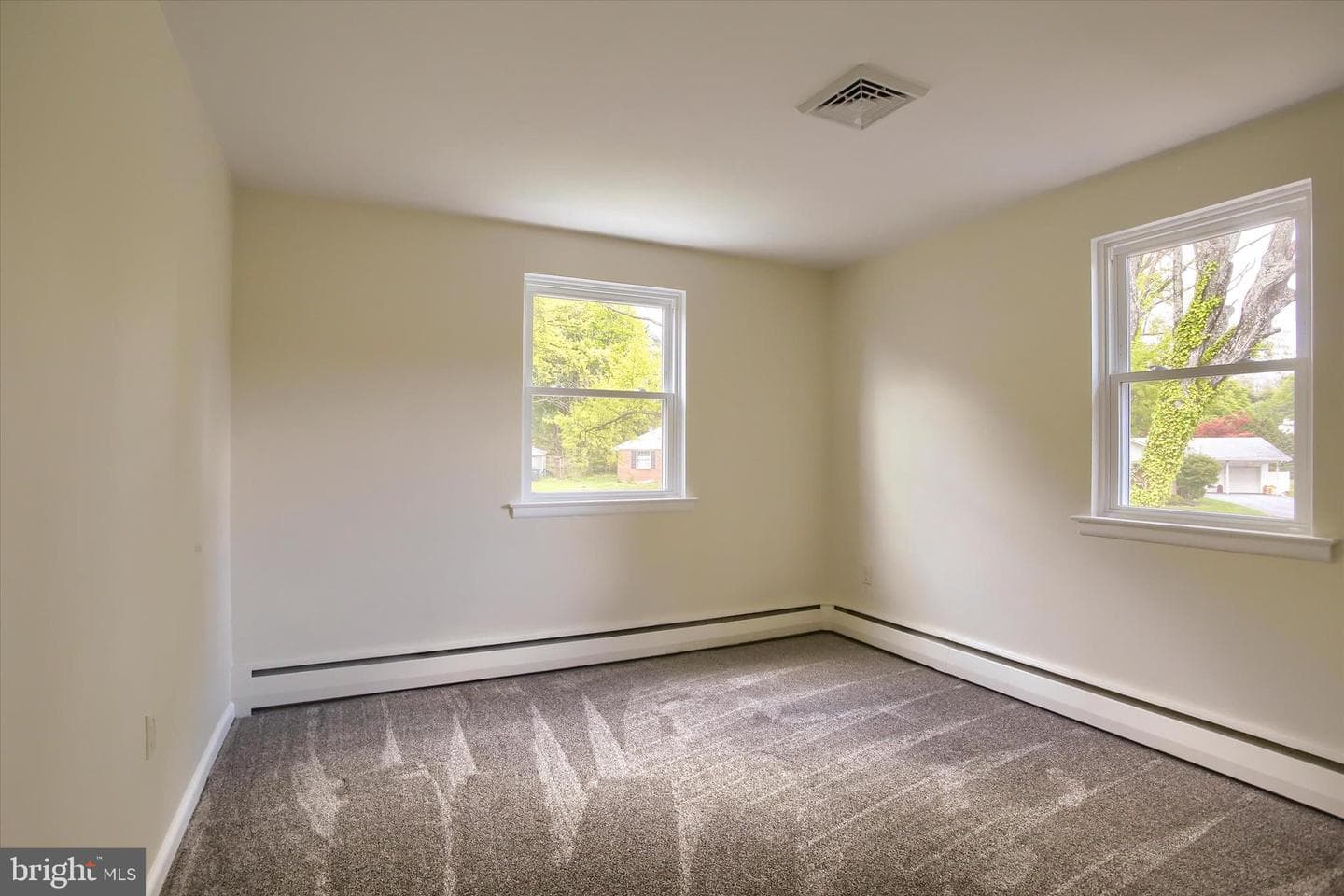 416 Allendale Way photo 19