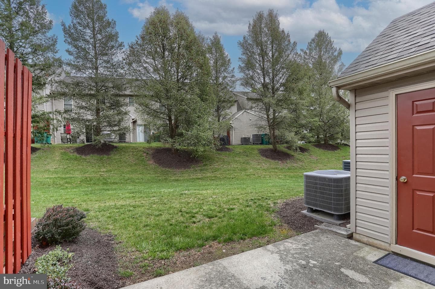 1266 Hunters Ridge Drive photo 23