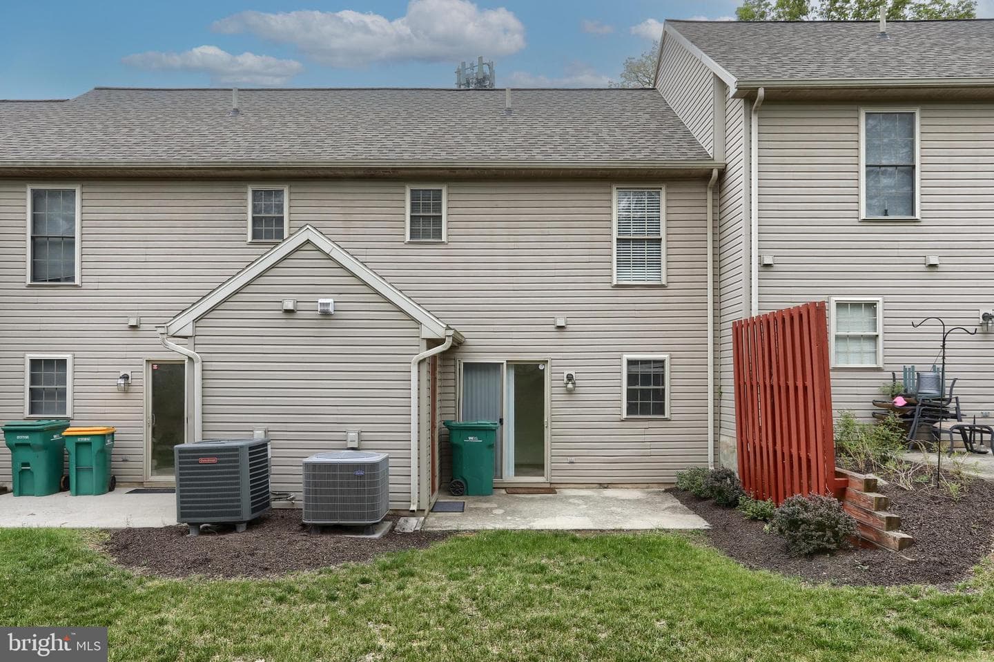 1266 Hunters Ridge Drive photo 24