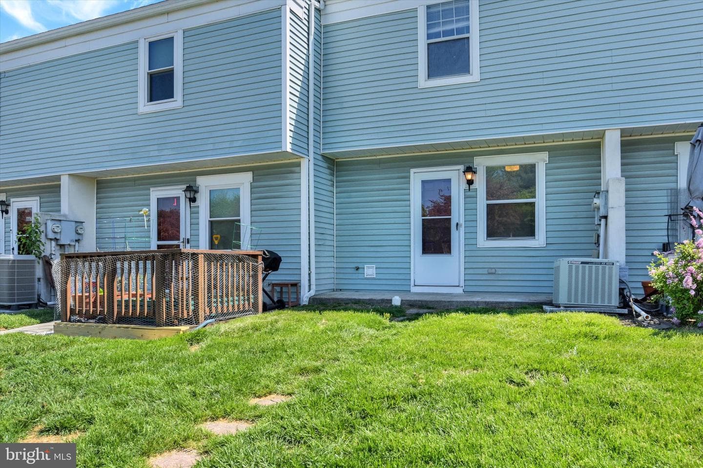 883 Old Silver Spring Road photo 26