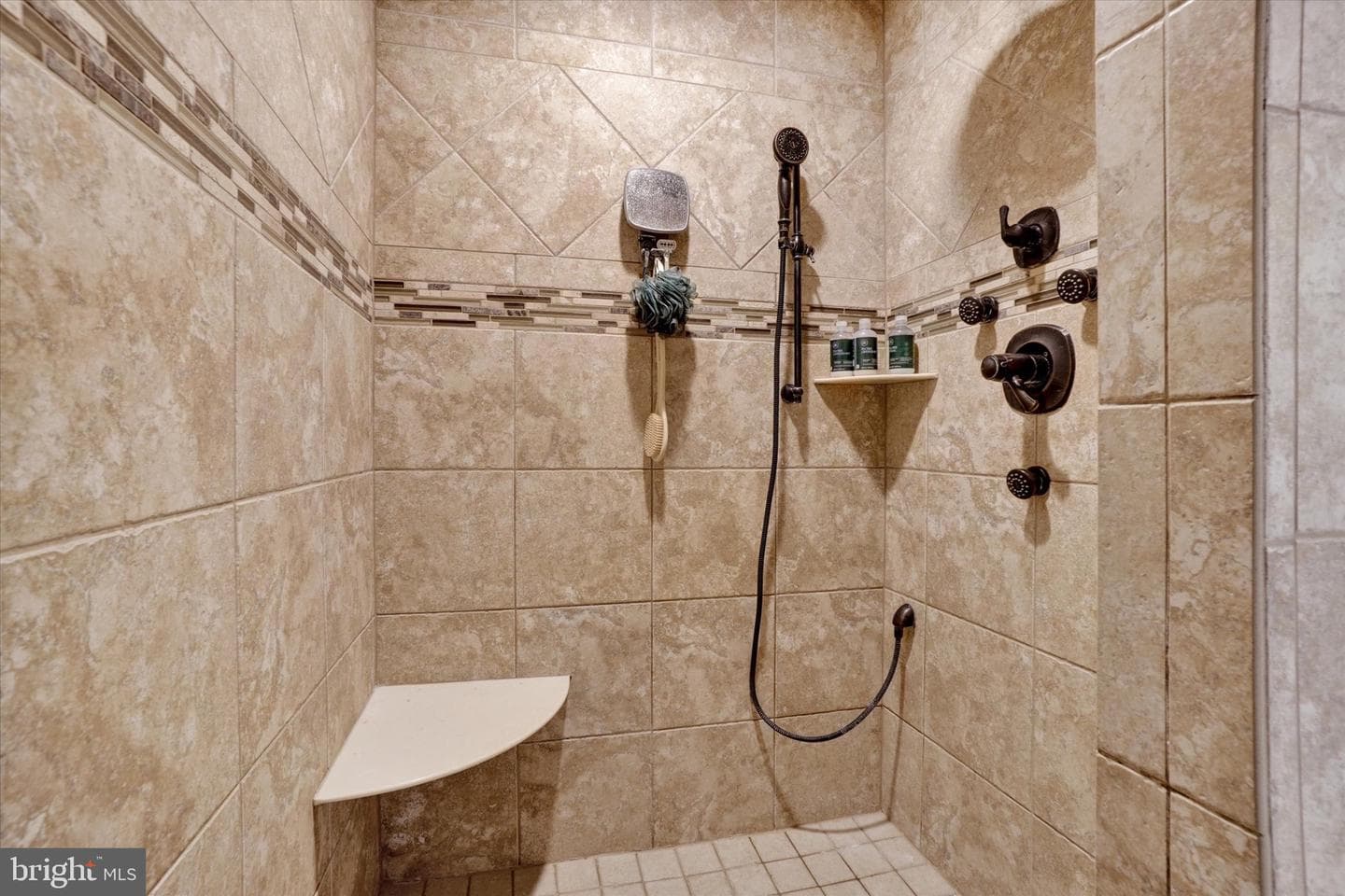 1416 Summit Way photo 31