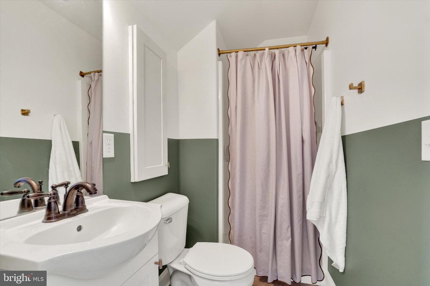 1416 Summit Way photo 34