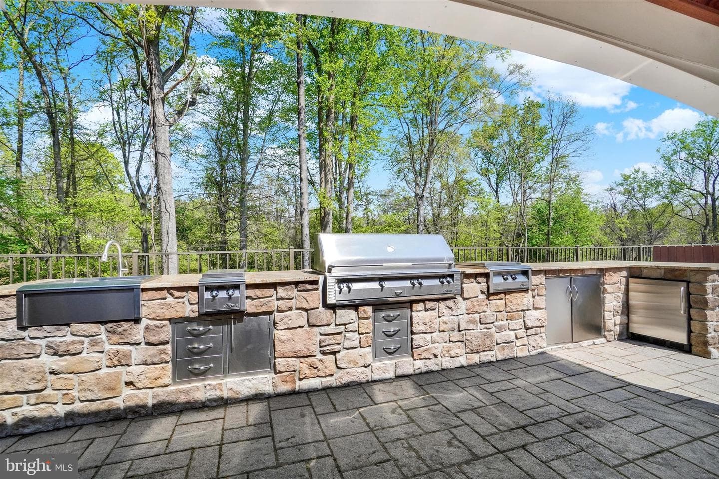 1416 Summit Way photo 70