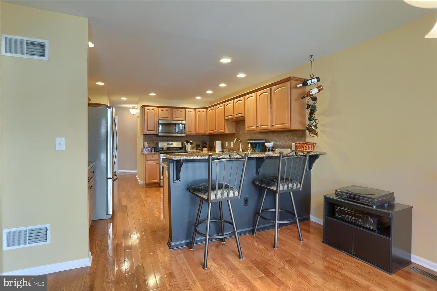 4250 Roth Farm Village Cir photo 9