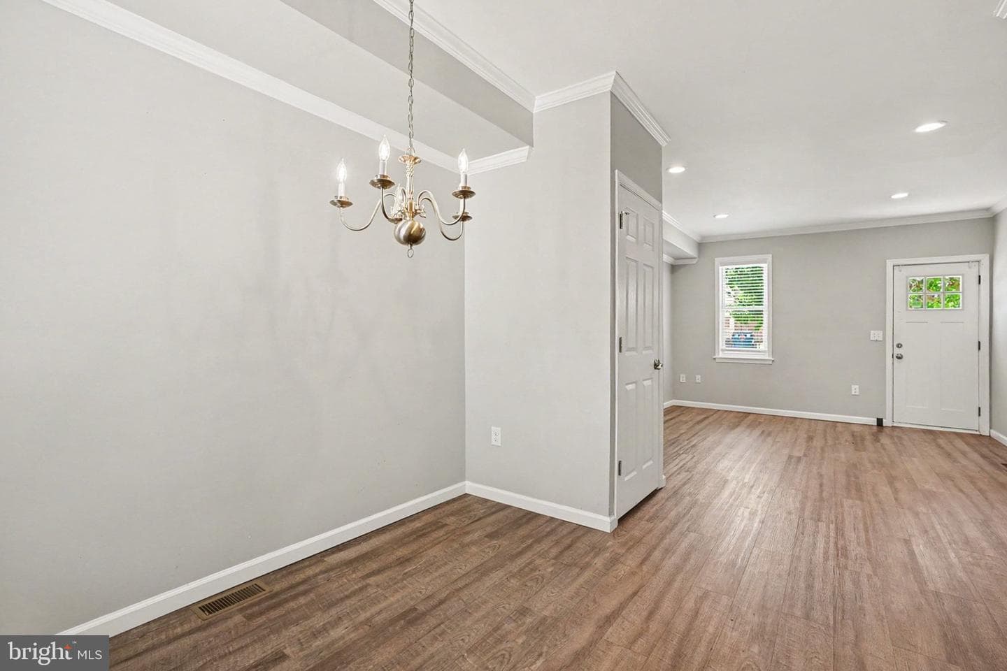 151 N Bedford Street photo 8
