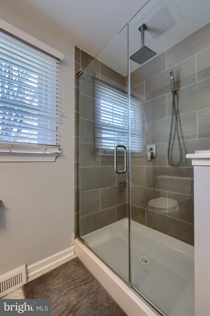 483 Woodcrest Drive photo 49